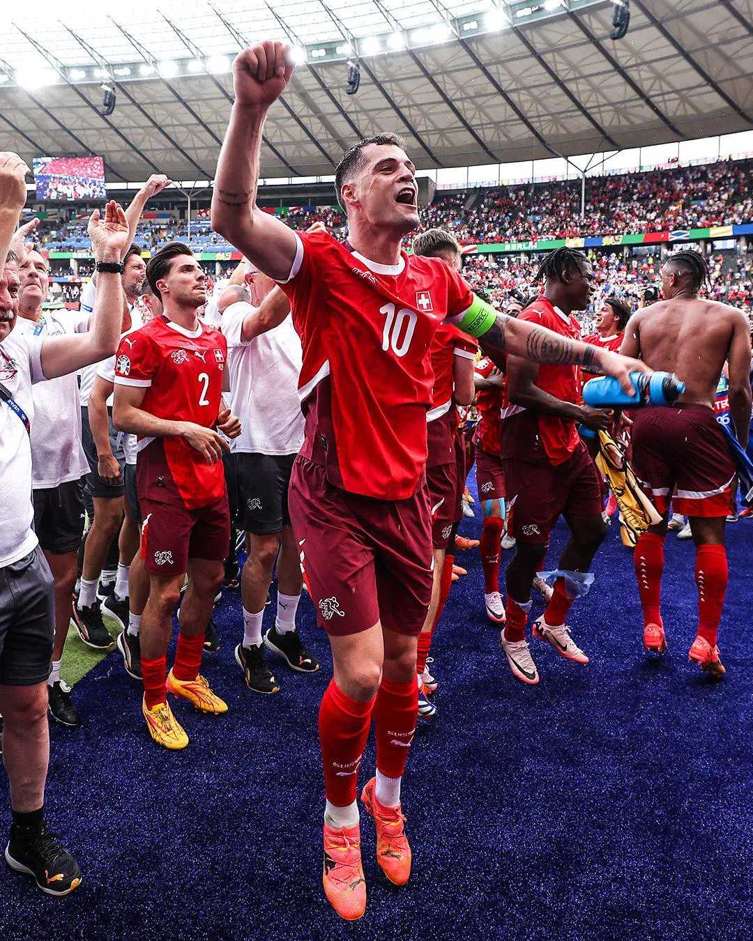 瑞士完胜比利时，莫德里奇点燃赛场