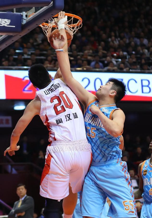 火箭横扫广东队，陶汉林刷新纪录