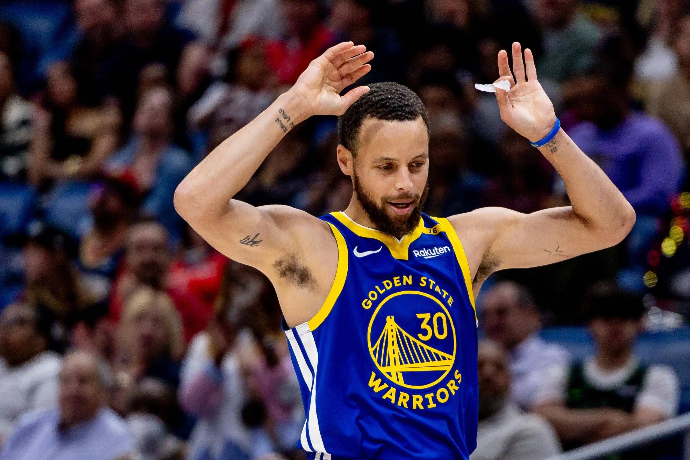 爵士翻盘火箭，库里高光表现