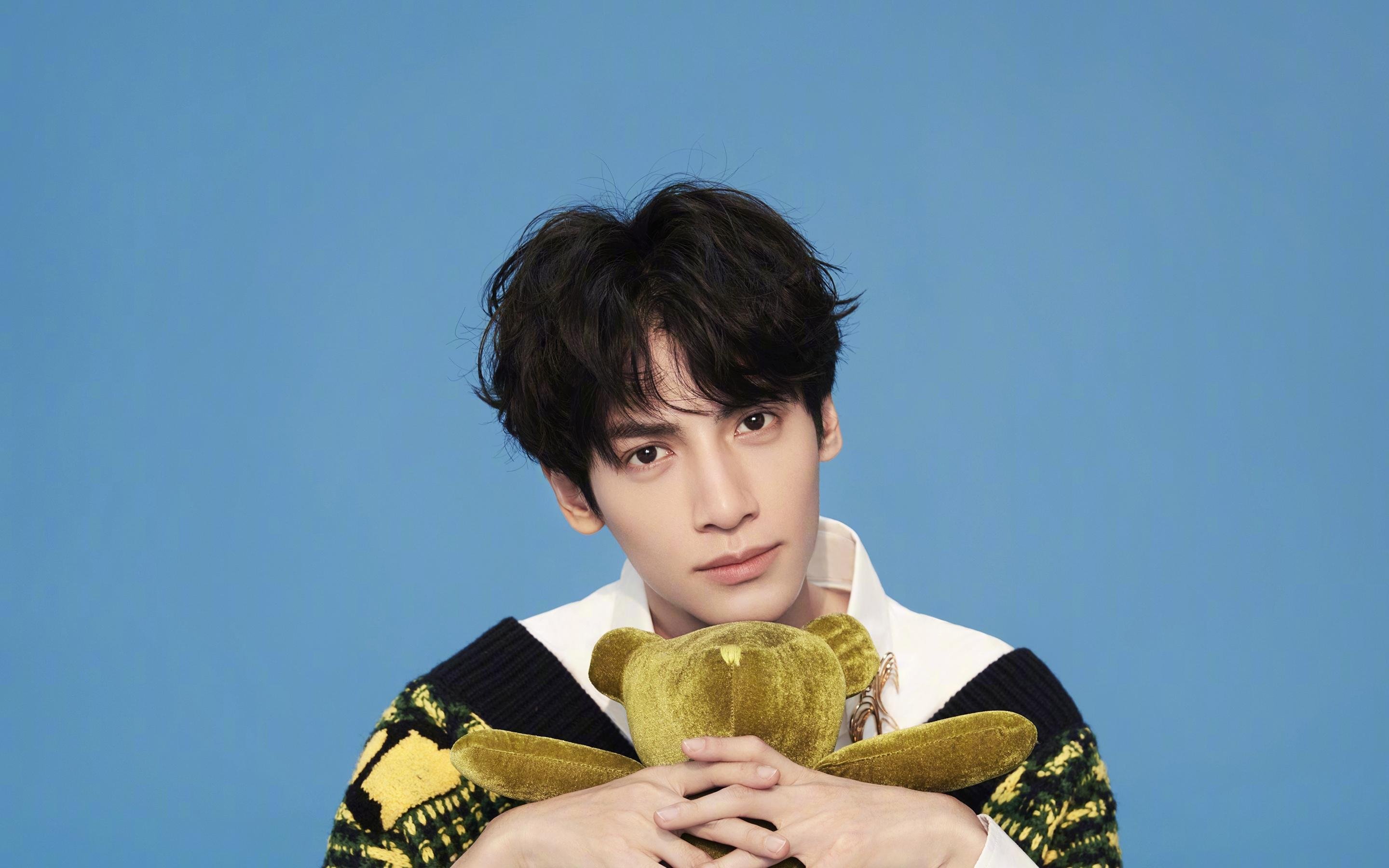 波斯铁骑的欧冠宣言，马丁内利接管之夜，伊朗巅峰对决拉齐奥