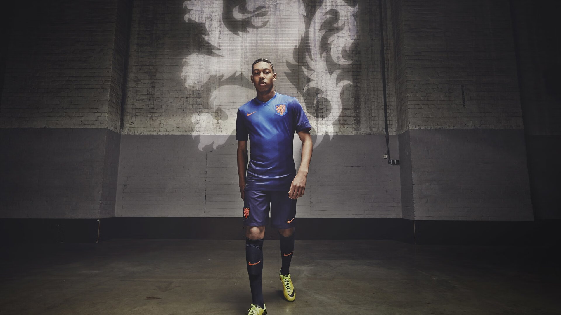 南美风暴席卷欧洲，NBA季后赛焦点战中的哥伦比亚绝杀雷恩启示录