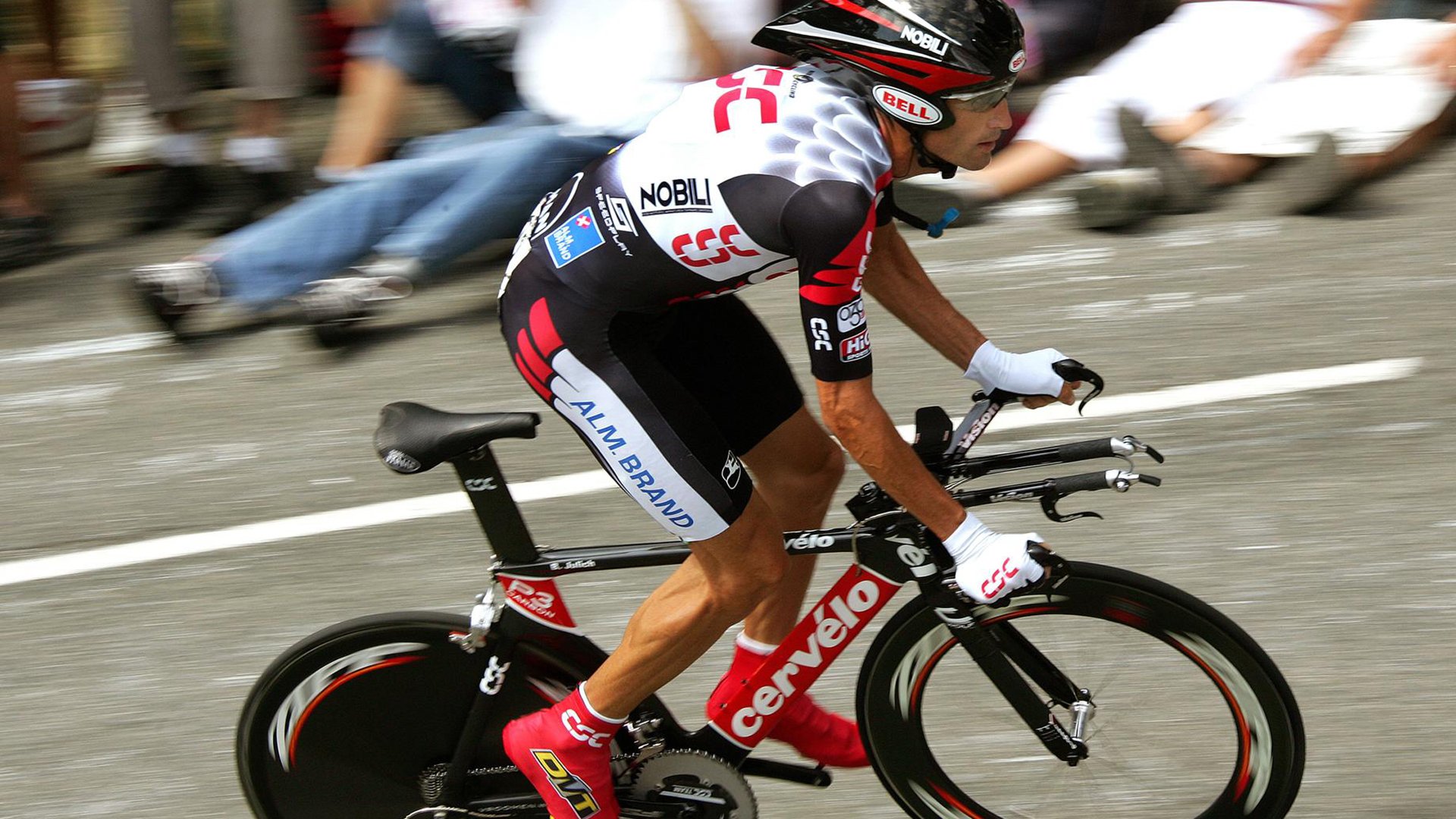 塞内加尔碾压马德里竞技？皮克刷新纪录背后的足球全球化寓言